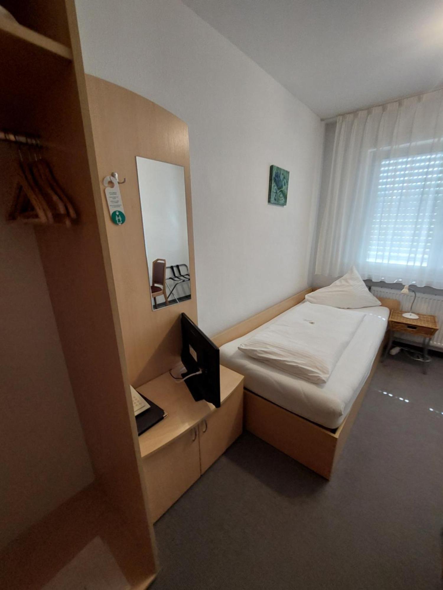 Hotel Zimmermann فيلدرستادت المظهر الخارجي الصورة