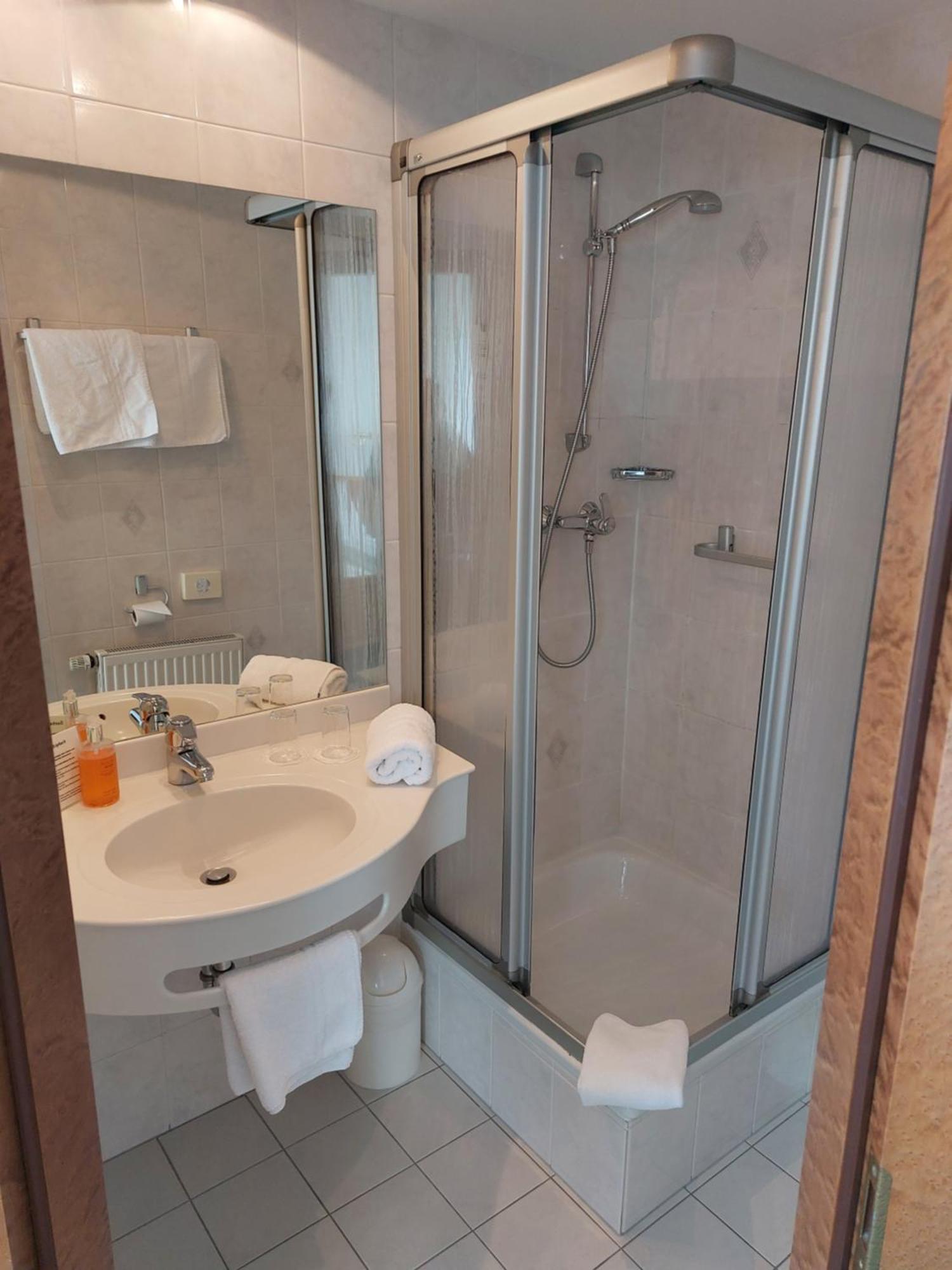 Hotel Zimmermann فيلدرستادت المظهر الخارجي الصورة